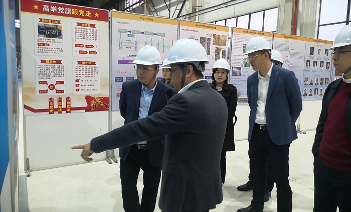 國防工業(yè)科技成果長三角區(qū)域轉(zhuǎn)化中心籌備組副組長江山一行調(diào)研晶微研究院